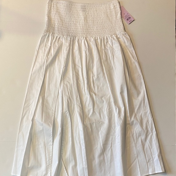 wild fable Dresses & Skirts - Wild Fable SZ Medium White Long Smocked Waist Flare Skirt New D30(e)